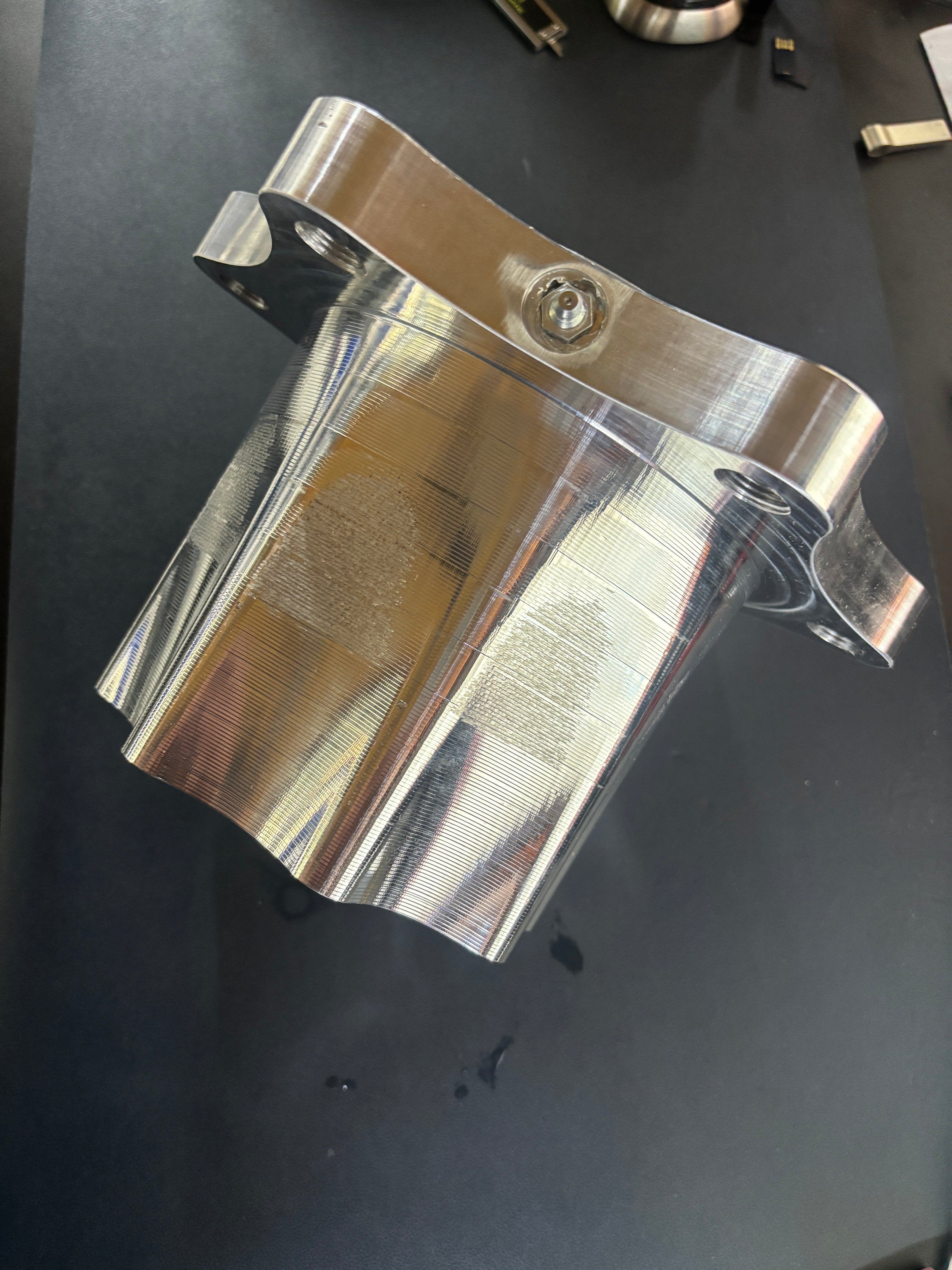2.5 ton Billet aluminum axel hub