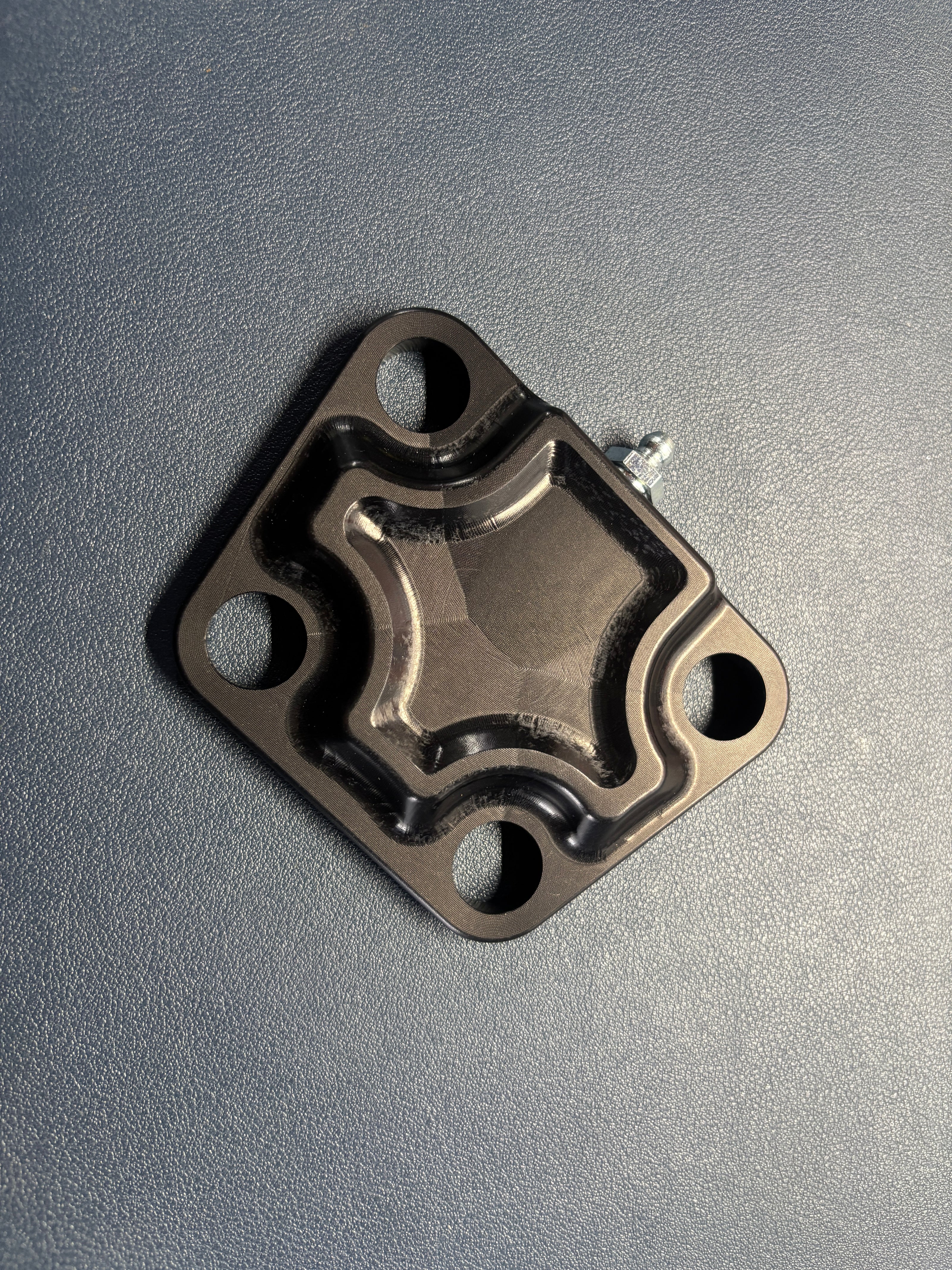 2.5 ton Billet Kingpin cap set of 4